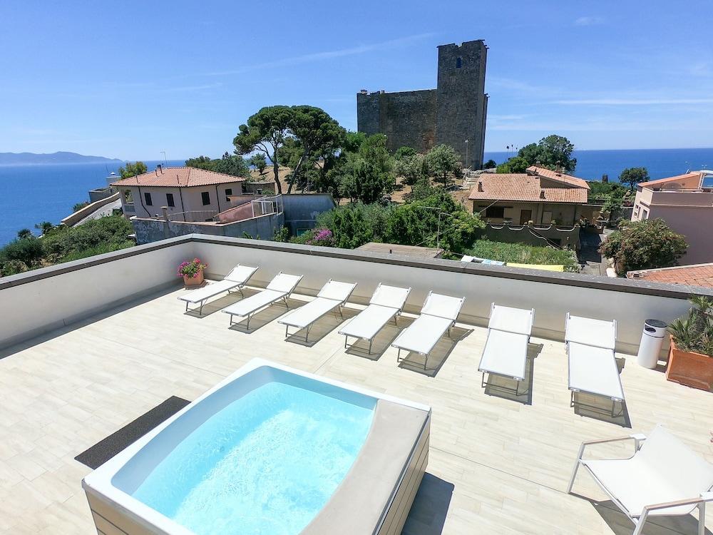 Hotel Il Telamonio Talamone Bagian luar foto