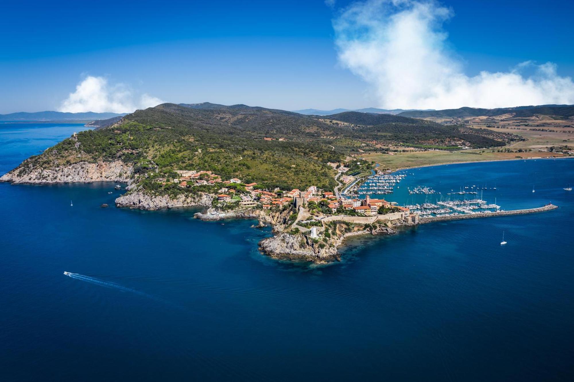 Hotel Il Telamonio Talamone Bagian luar foto