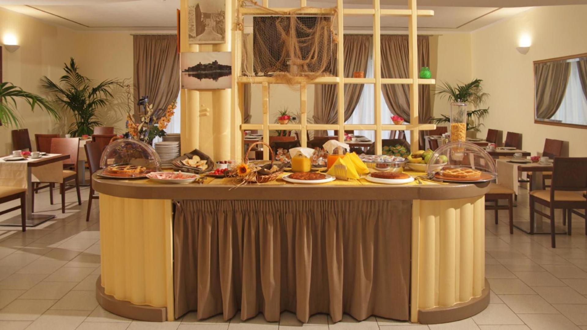 Hotel Il Telamonio Talamone Bagian luar foto