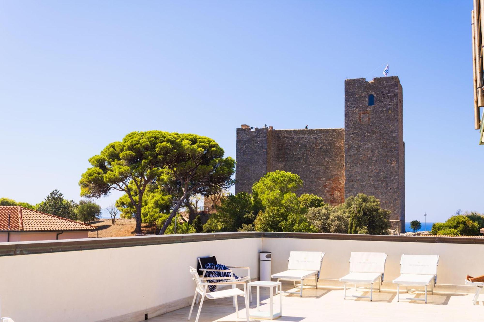 Hotel Il Telamonio Talamone Bagian luar foto