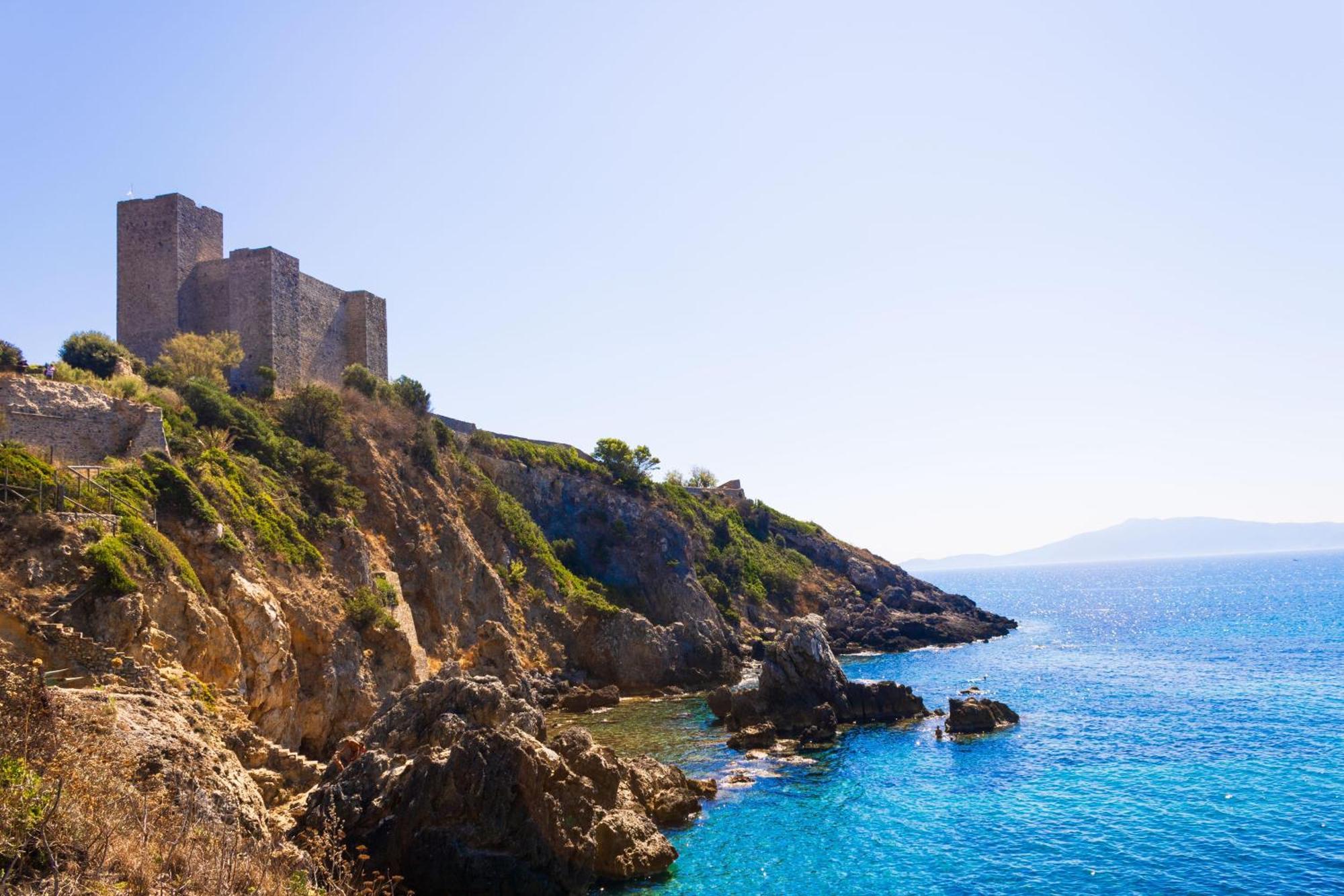 Hotel Il Telamonio Talamone Bagian luar foto